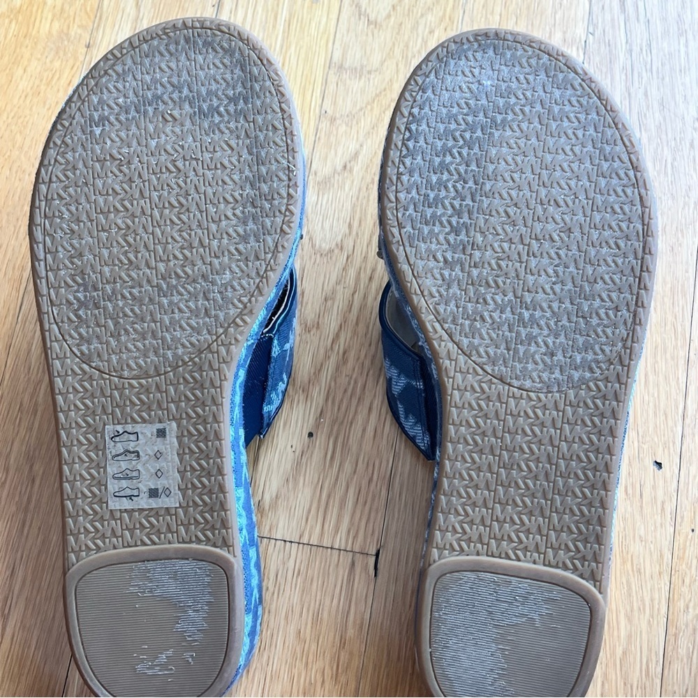 Michael Kors Indira Logo Jacquard Navy Platform Wedge Slide Sandal Size 8.5 - Picture 5 of 5